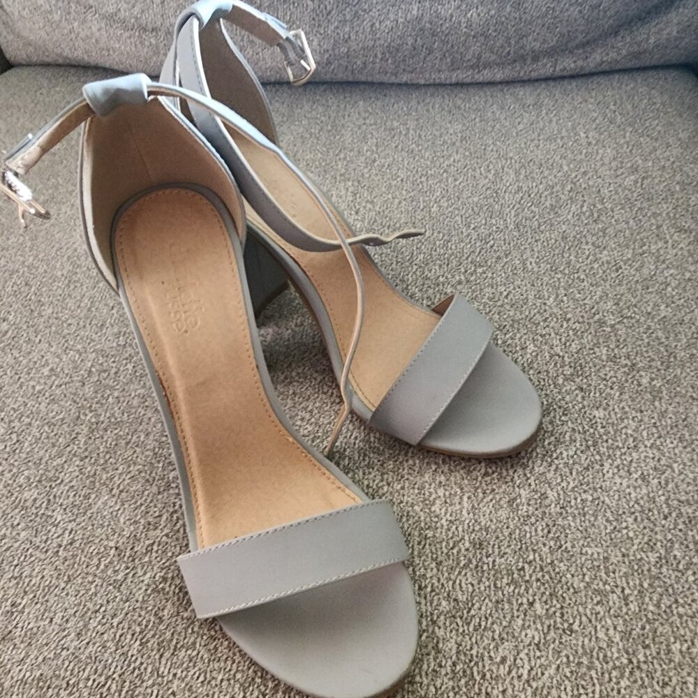 Blue Gray Chunky Heel